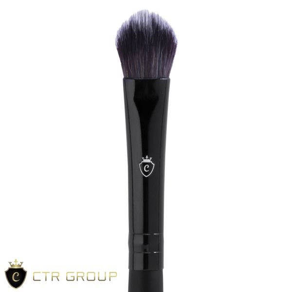 Brush for applying shadows, concealer CTR W0619 taklon pile